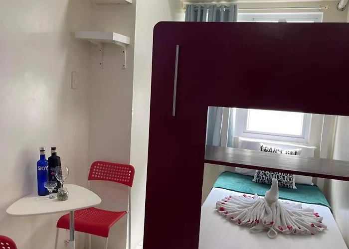 Apartment At Residences